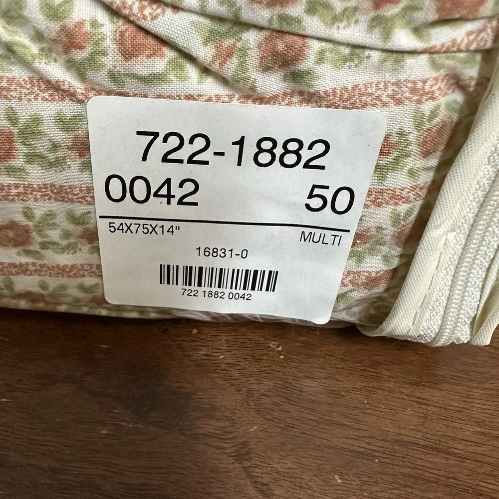 Vintage JC Penney Dainty Cottage Floral Bed Skirt Dust Ruffle Pleated NEW